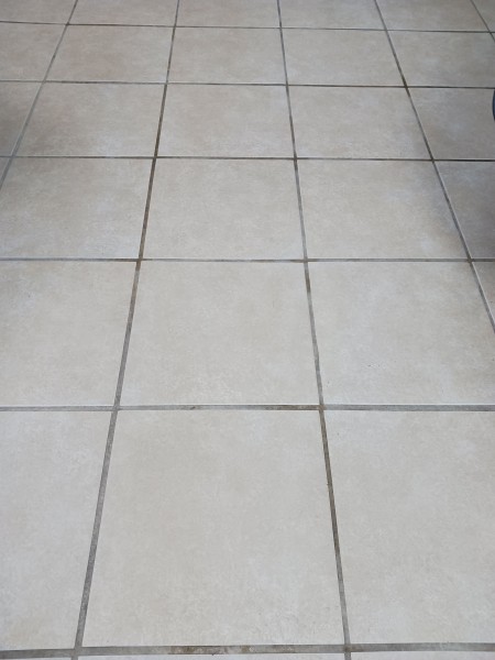 Before & After Tile & Grout Cleaning in Kenwood, OH (3)